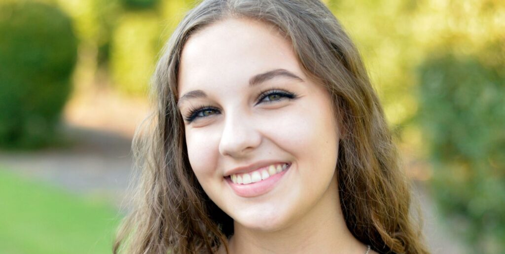Clear Aligners Feel Loose or Aren’t Fitting Right